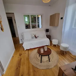 Appartement Les Flocons Enchantes, Neuf, Belle Vue,4 Personnes, La Bourboule