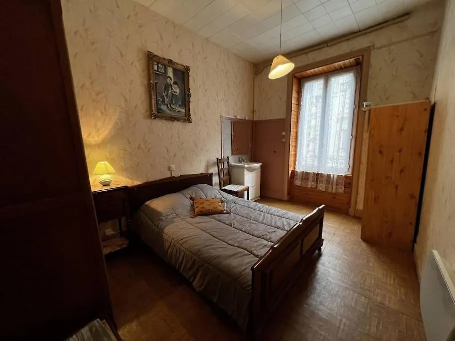 Apartamento Le Nid Douillet Rustique Linge Fourni La Bourboule Francia